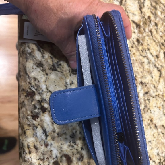 Badgley Mischka Long Wallet Electric Blue Organizer Zip Around 8x4 Brand New - Picture 9 of 11